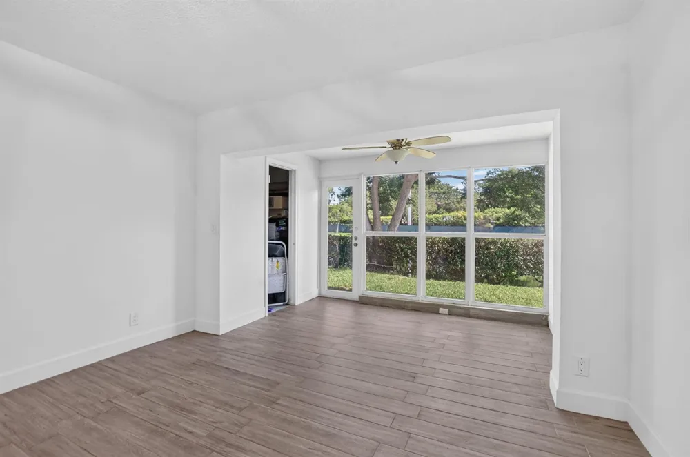 8681 BOCA DRIVE #20 Boca Raton, FL 33433