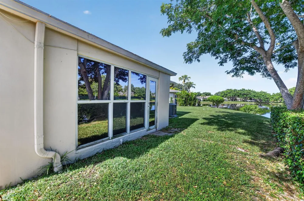 8681 BOCA DRIVE #20 Boca Raton, FL 33433