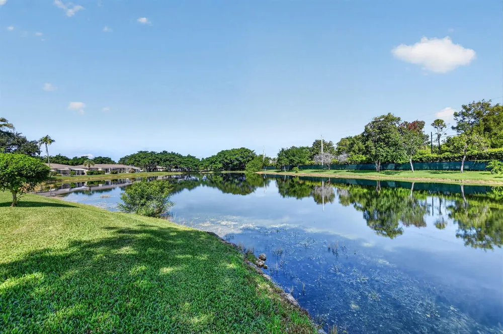 8681 BOCA DRIVE #20 Boca Raton, FL 33433