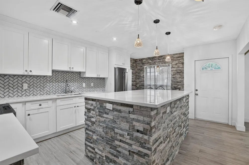 8681 BOCA DRIVE #20 Boca Raton, FL 33433