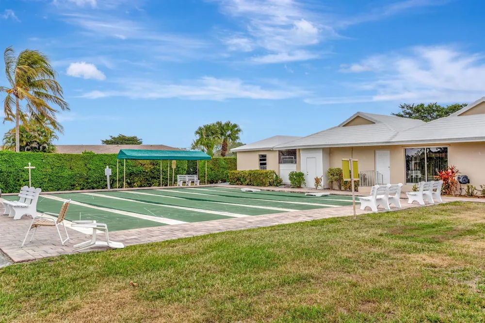 8681 BOCA DRIVE #20 Boca Raton, FL 33433