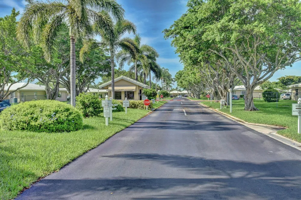 8681 BOCA DRIVE #20 Boca Raton, FL 33433