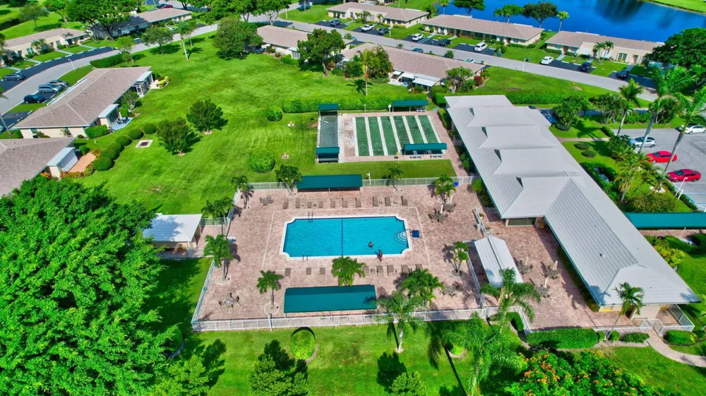 8681 BOCA DRIVE #20 Boca Raton, FL 33433