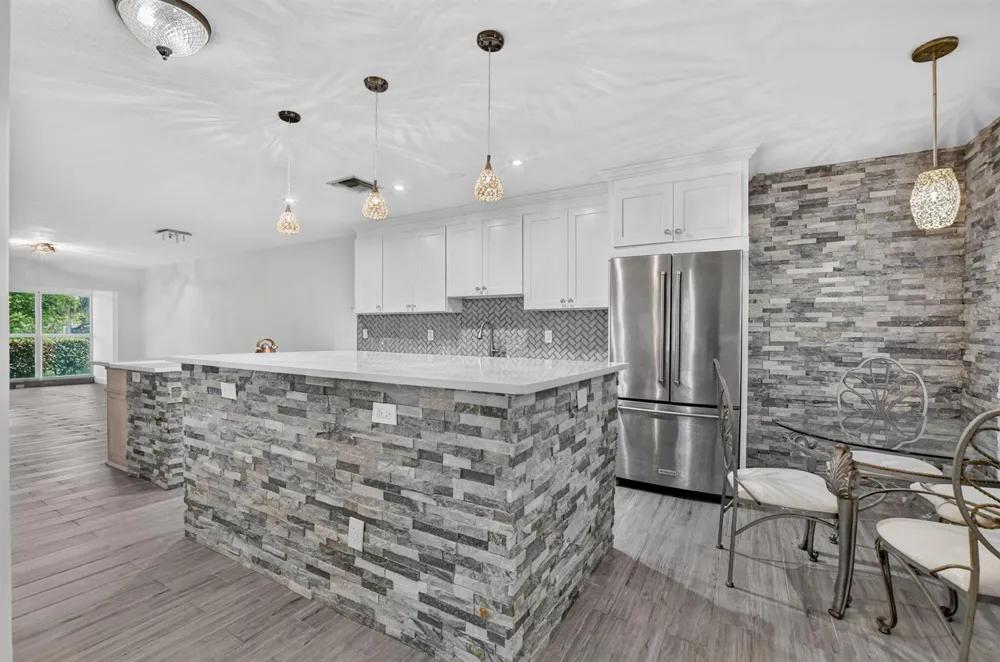 8681 BOCA DRIVE #20 Boca Raton, FL 33433