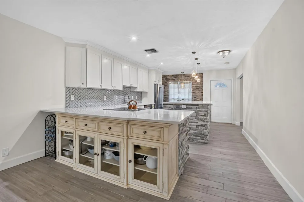 8681 BOCA DRIVE #20 Boca Raton, FL 33433