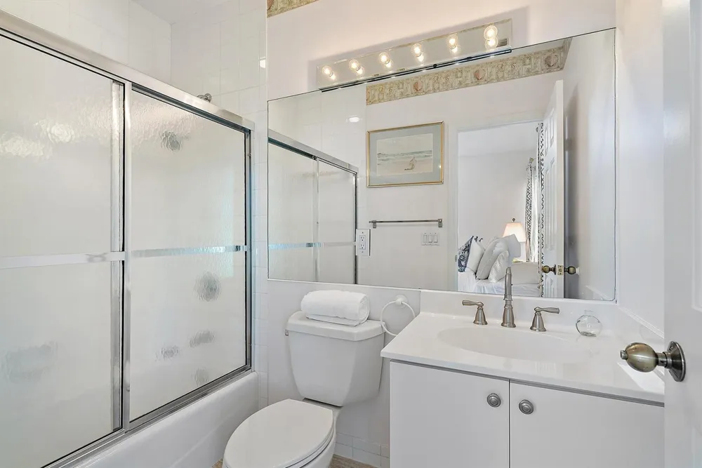 7998 SE Hempstead Circle Hobe Sound, FL 33455
