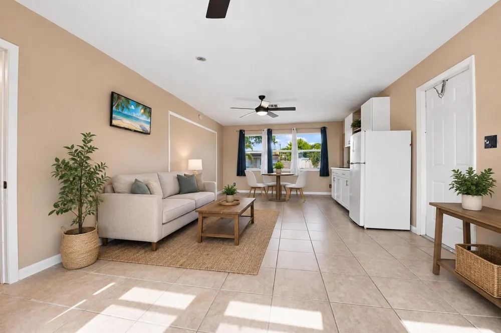 2610 NE 8th Avenue Pompano Beach, FL 33064