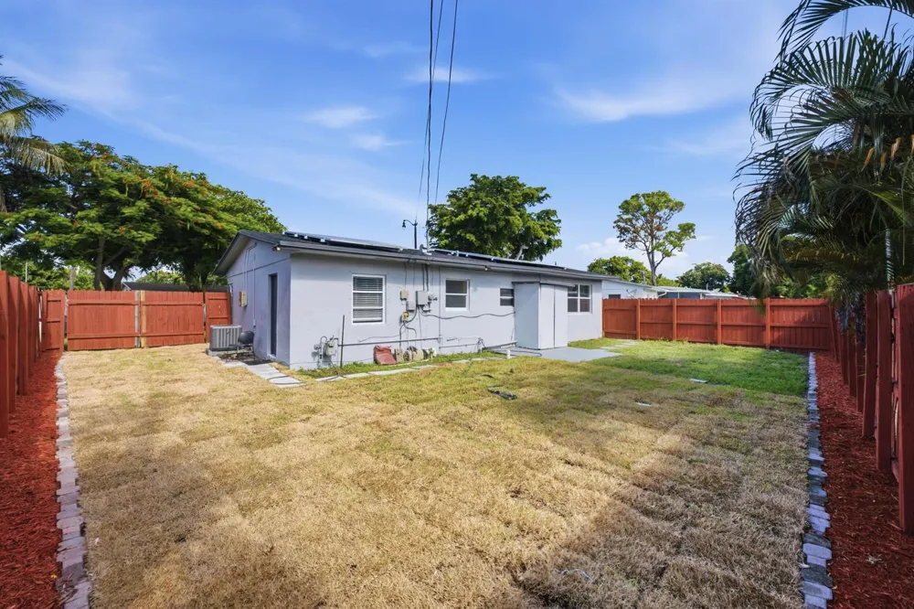 2610 NE 8th Avenue Pompano Beach, FL 33064