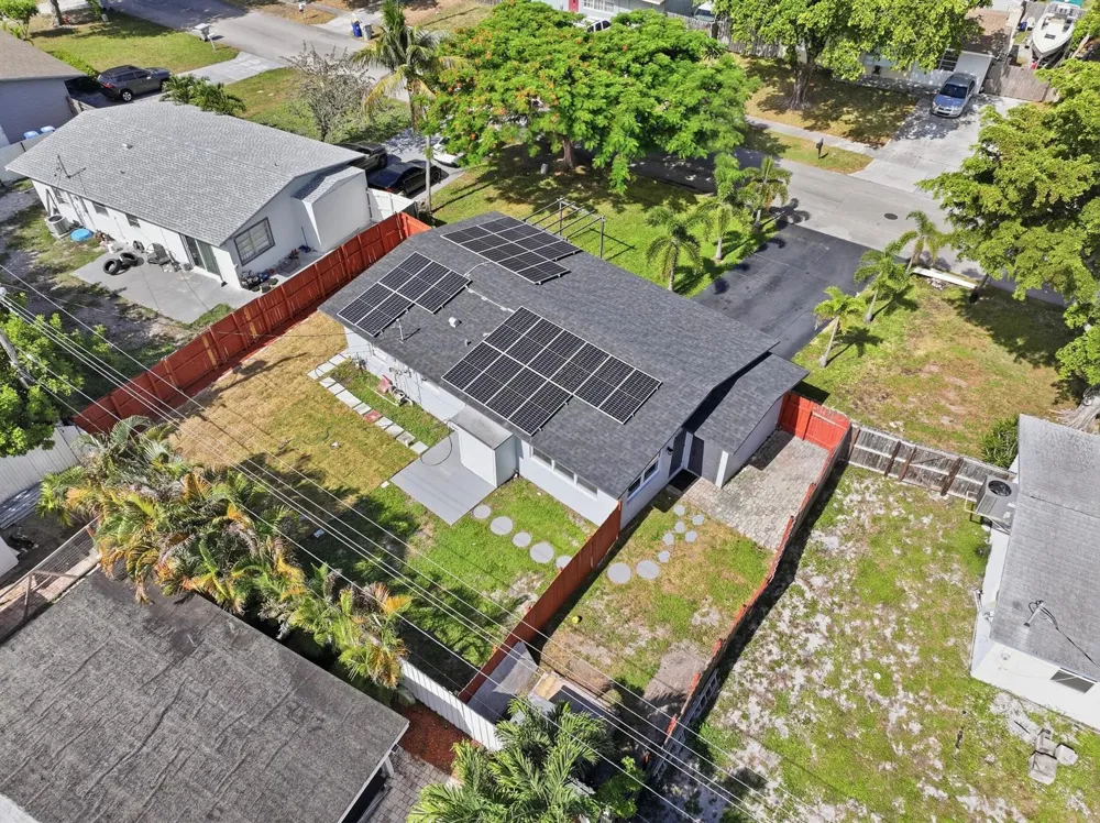 2610 NE 8th Avenue Pompano Beach, FL 33064