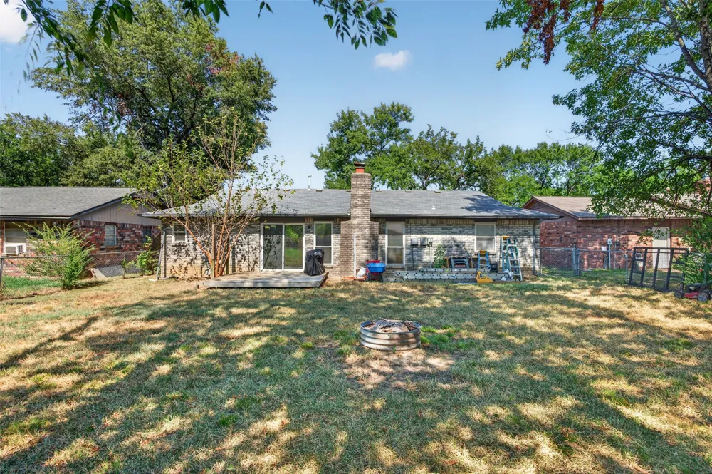 1616 S Pine Avenue Broken Arrow, OK 74012