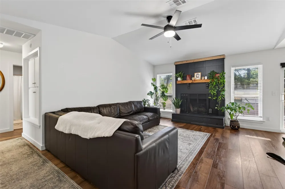 1616 S Pine Avenue Broken Arrow, OK 74012