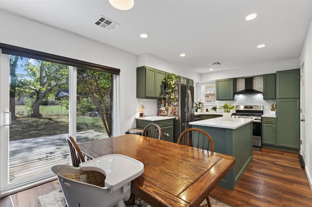1616 S Pine Avenue Broken Arrow, OK 74012