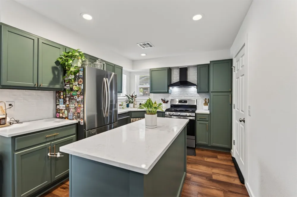 1616 S Pine Avenue Broken Arrow, OK 74012
