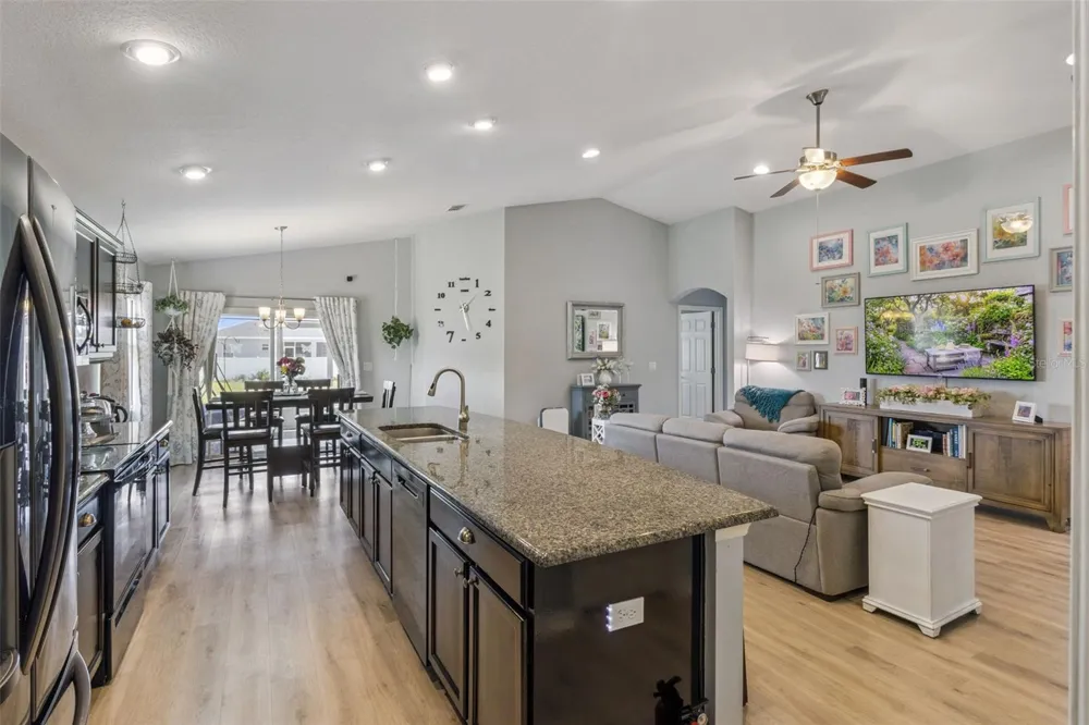 3729 FIELDSTONE CIRCLE Winter Haven, FL 33881