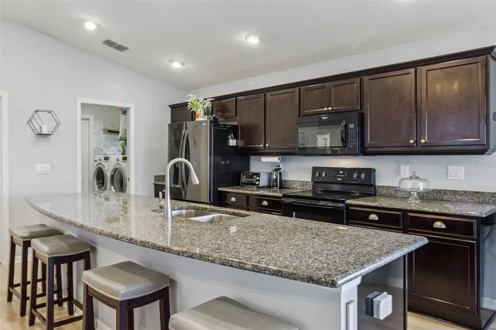 3729 FIELDSTONE CIRCLE Winter Haven, FL 33881