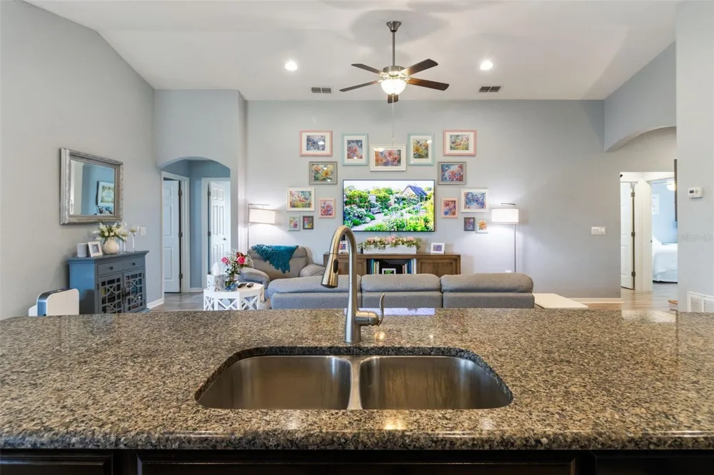 3729 FIELDSTONE CIRCLE Winter Haven, FL 33881