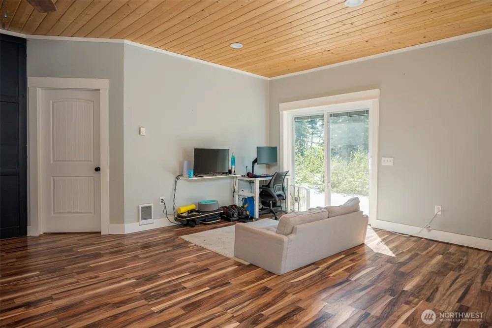 32717 NE 94th Street Camas, WA 98607
