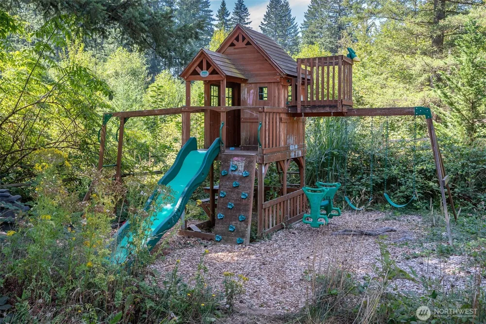32717 NE 94th Street Camas, WA 98607