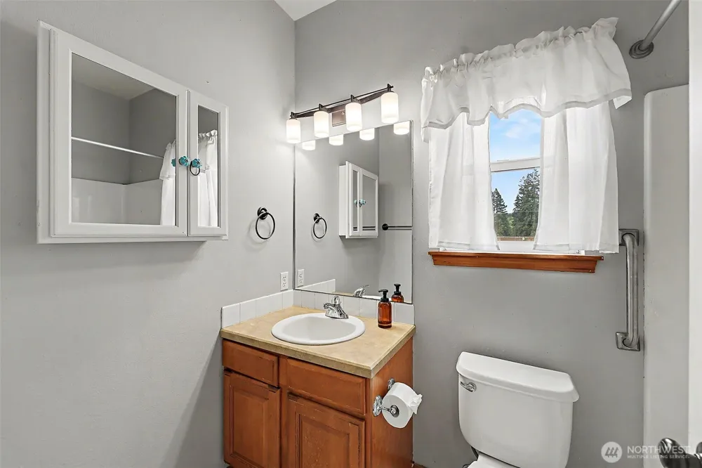 17513 Dusty Court SW Tenino, WA 98589