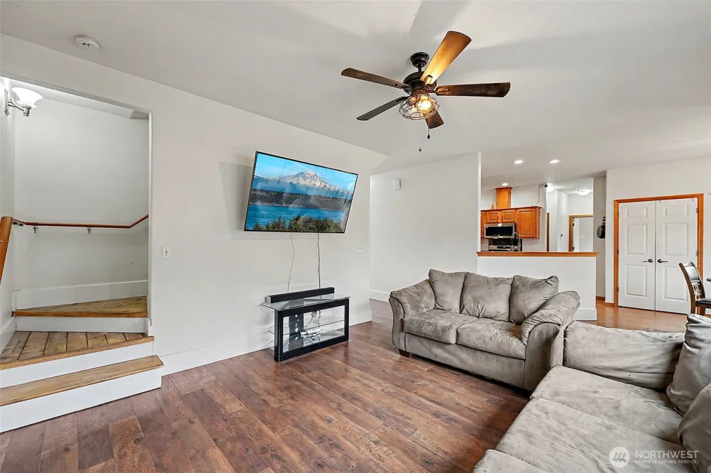 17513 Dusty Court SW Tenino, WA 98589