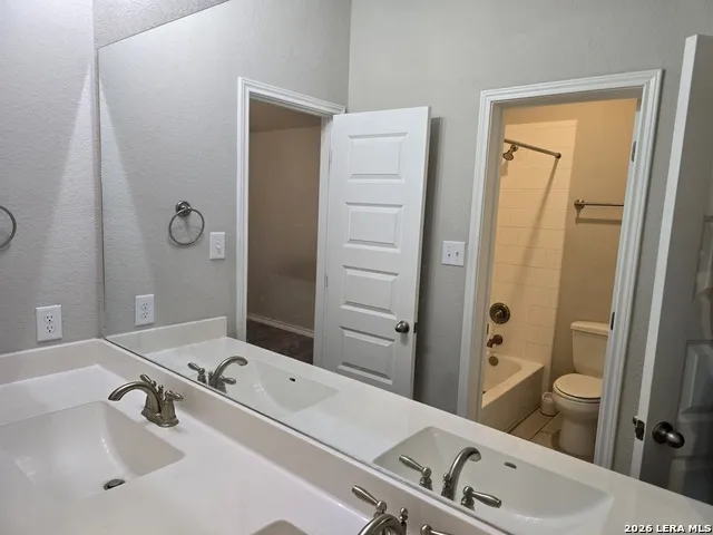1634 BUCKNER PL San Antonio, TX 78253