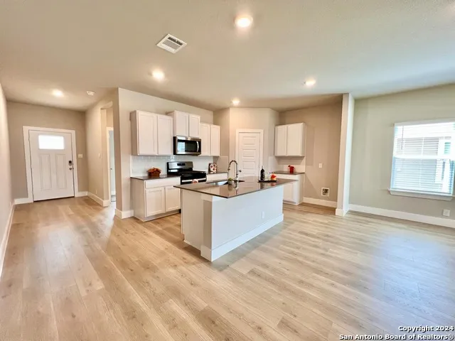20929 RINDLE LN San Antonio, TX 78266