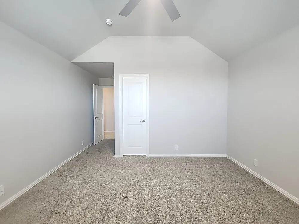 900 Superbloom Avenue Justin, TX 76247
