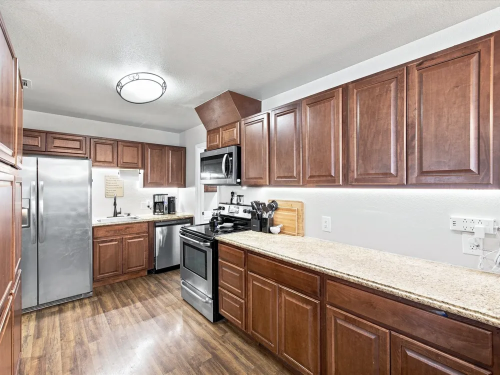 408 Inwood Road Azle, TX 76020