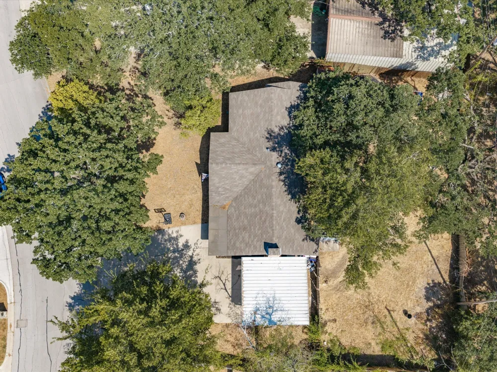 408 Inwood Road Azle, TX 76020
