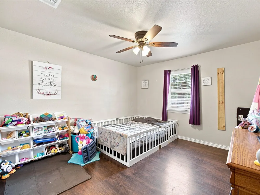 408 Inwood Road Azle, TX 76020