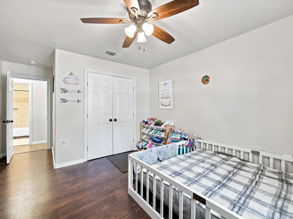 408 Inwood Road Azle, TX 76020