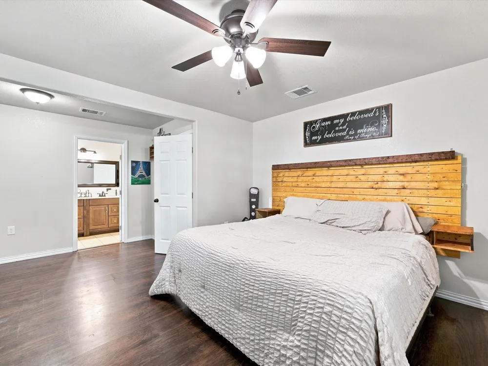 408 Inwood Road Azle, TX 76020
