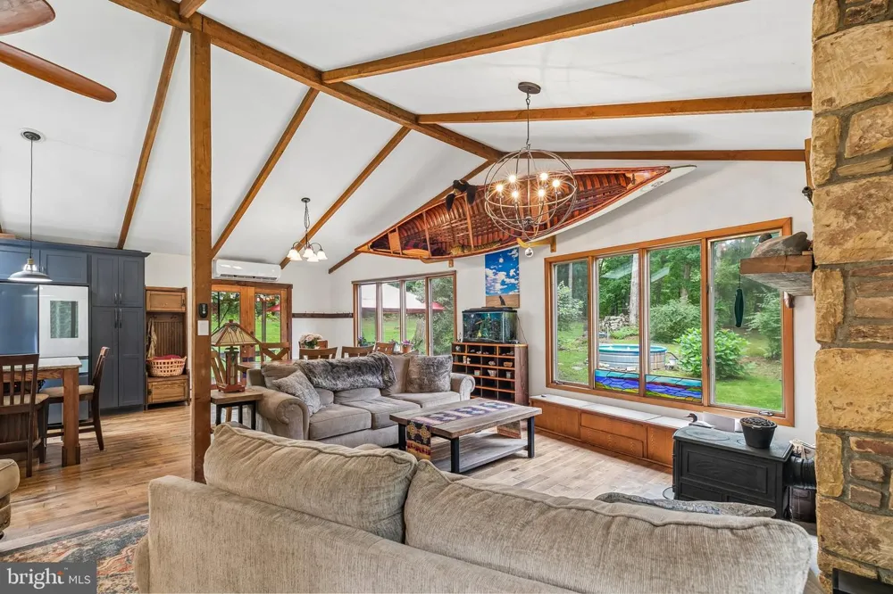 116 RIDGE VALLEY ROAD Ottsville, PA 18942