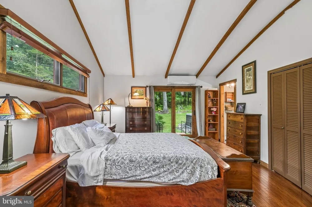 116 RIDGE VALLEY ROAD Ottsville, PA 18942
