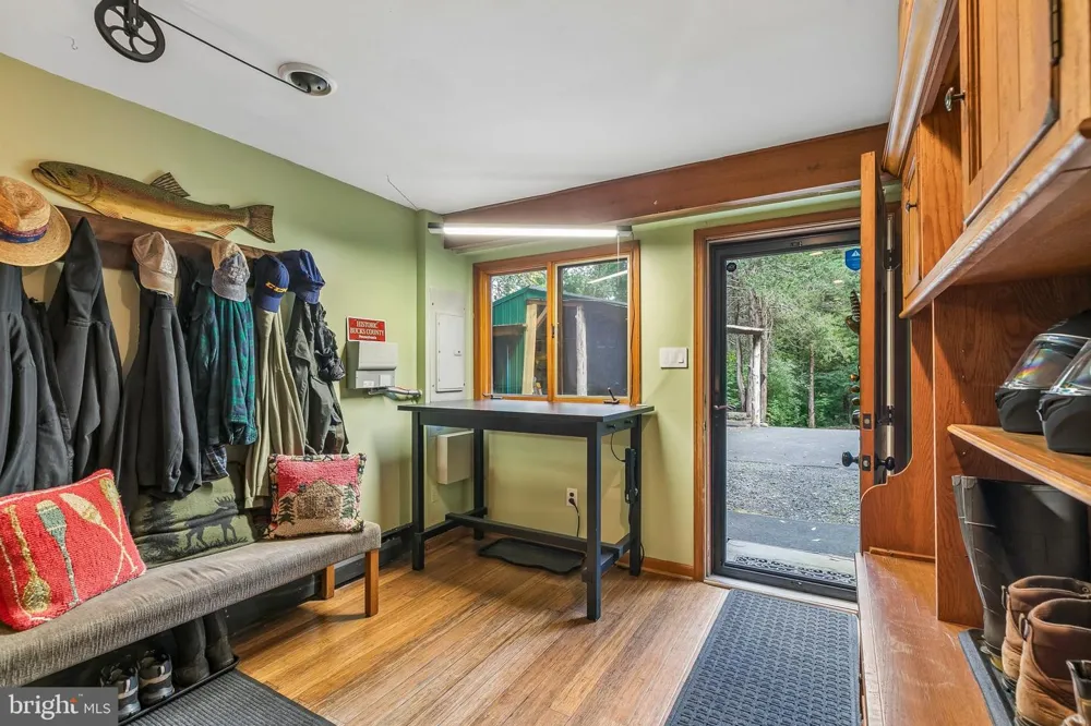 116 RIDGE VALLEY ROAD Ottsville, PA 18942