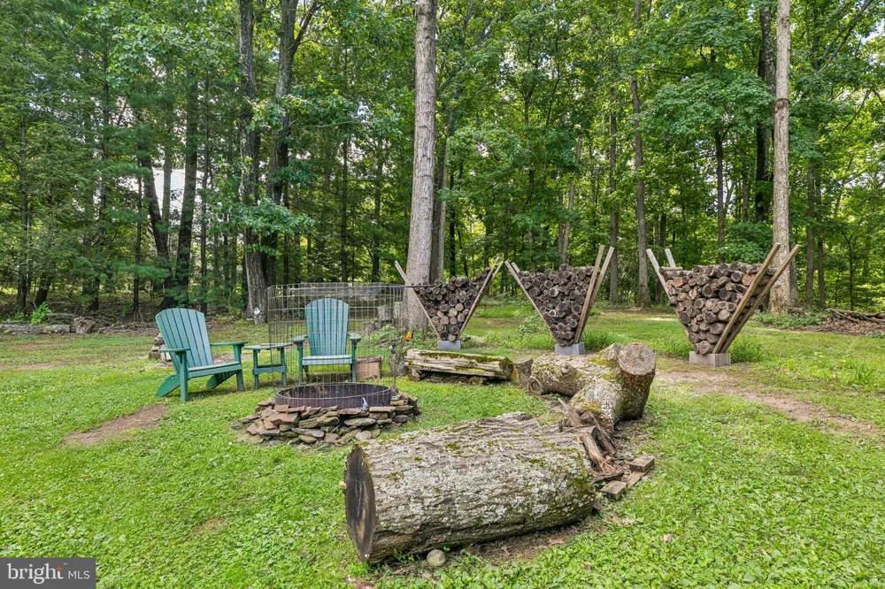 116 RIDGE VALLEY ROAD Ottsville, PA 18942