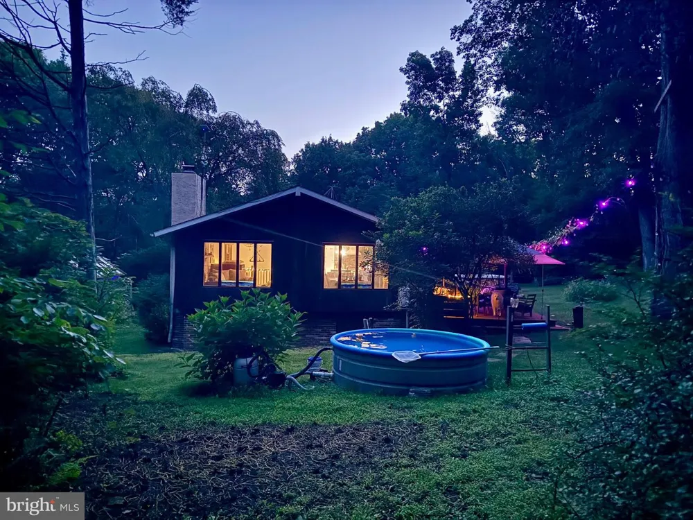 116 RIDGE VALLEY ROAD Ottsville, PA 18942