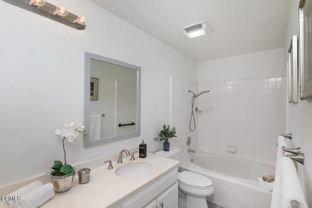 150 S Michigan Avenue #201 Pasadena, CA 91106