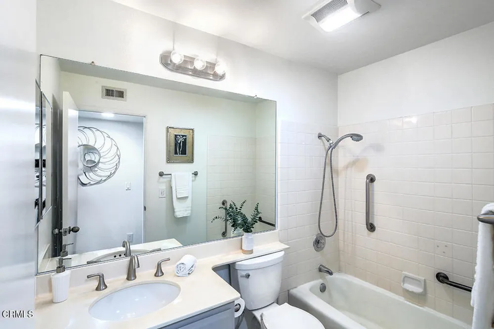 150 S Michigan Avenue #201 Pasadena, CA 91106