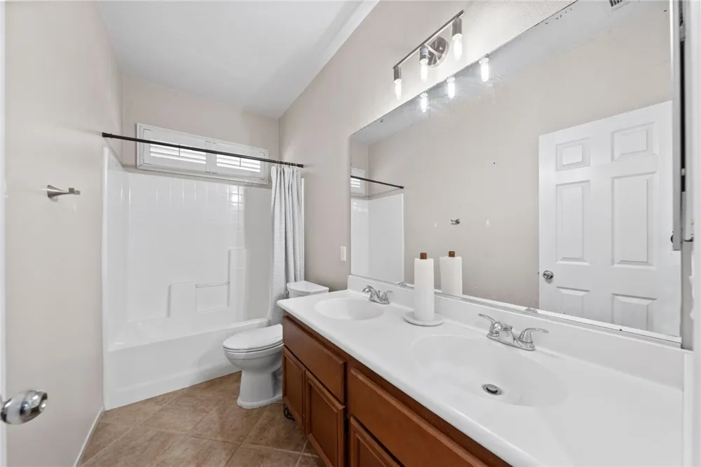 1867 Jasmine Court San Jacinto, CA 92583