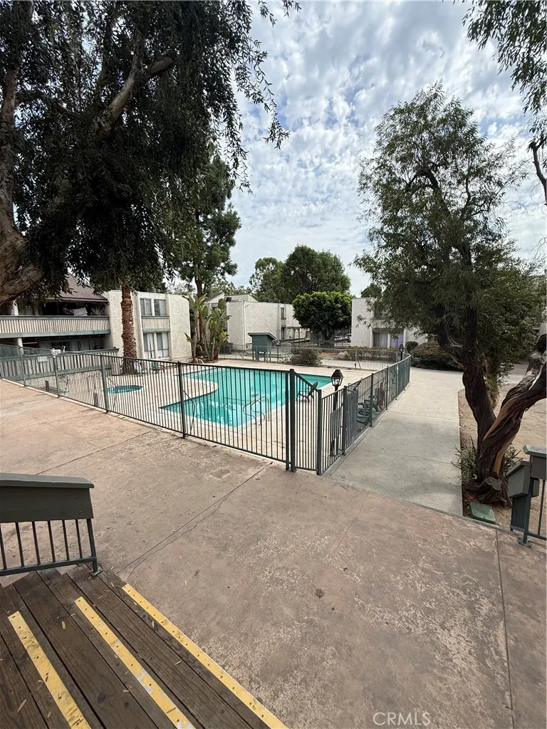 8601 International Avenue #259 Canoga Park, CA 91304