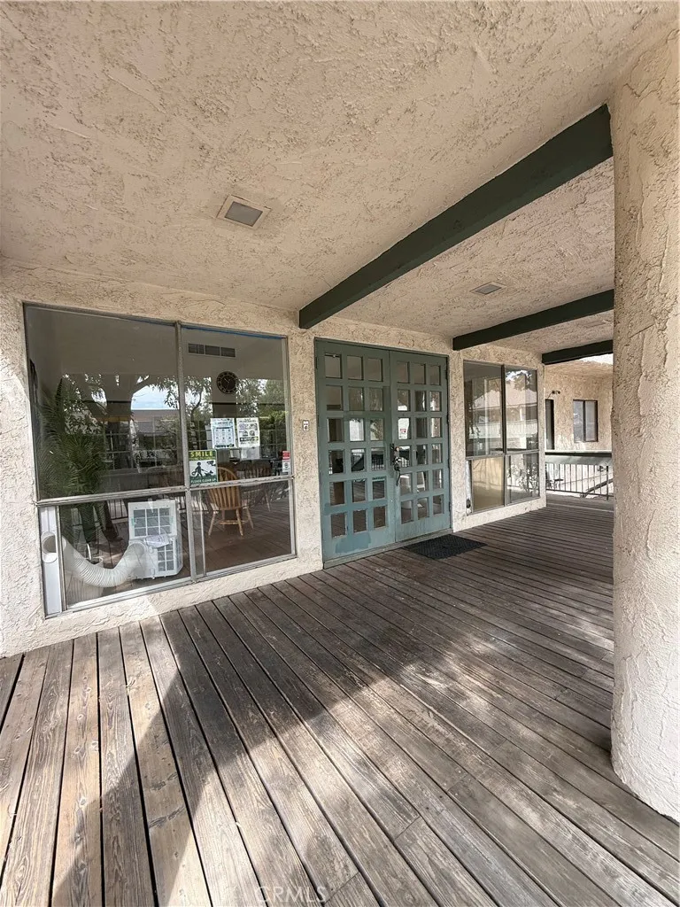 8601 International Avenue #259 Canoga Park, CA 91304