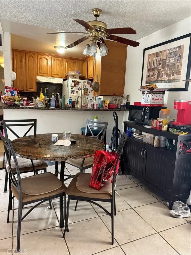 8601 International Avenue #259 Canoga Park, CA 91304