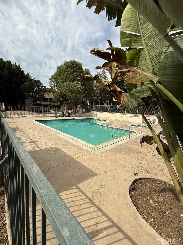 8601 International Avenue #259 Canoga Park, CA 91304