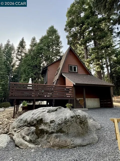 91 Segale Dr