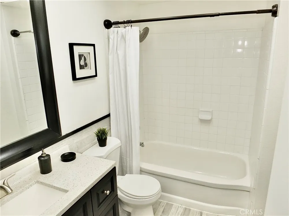 4005 Churchill Court Cypress, CA 90630