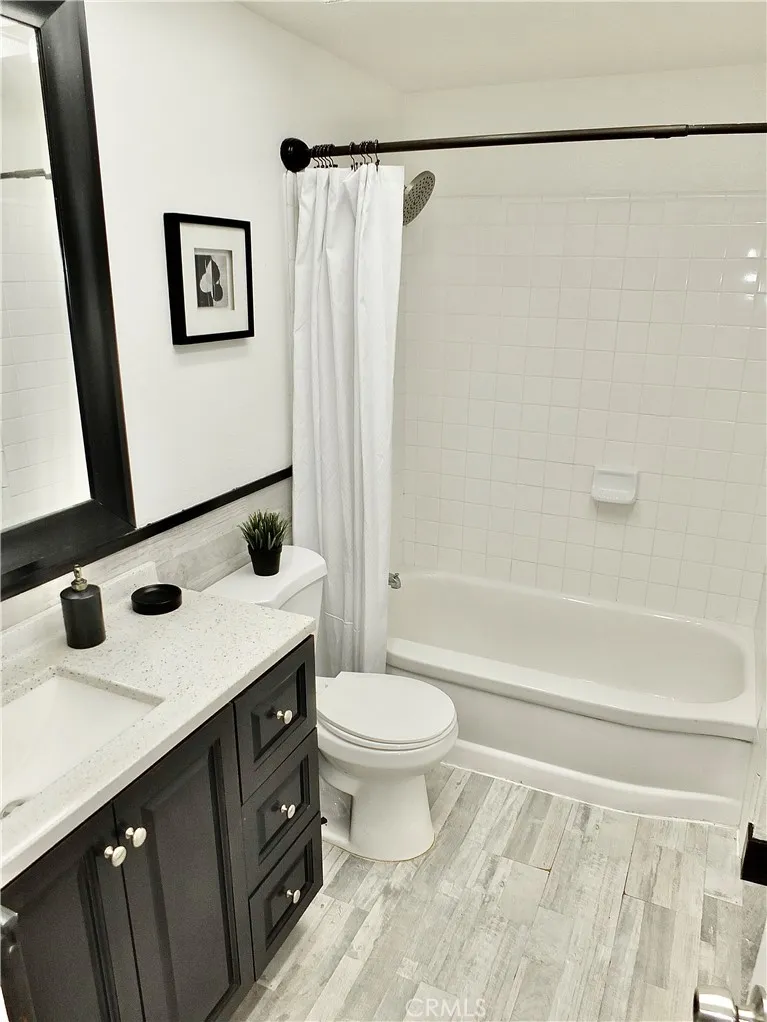4005 Churchill Court Cypress, CA 90630