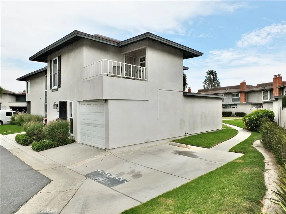 4005 Churchill Court Cypress, CA 90630