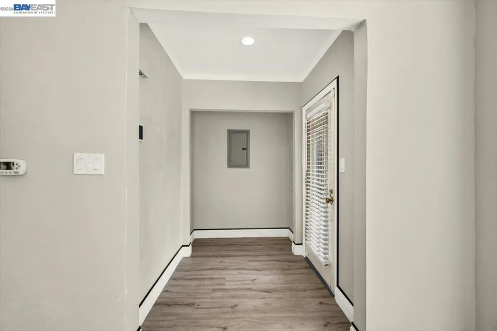 250 W Broadmoor Blvd San Leandro, CA 94577