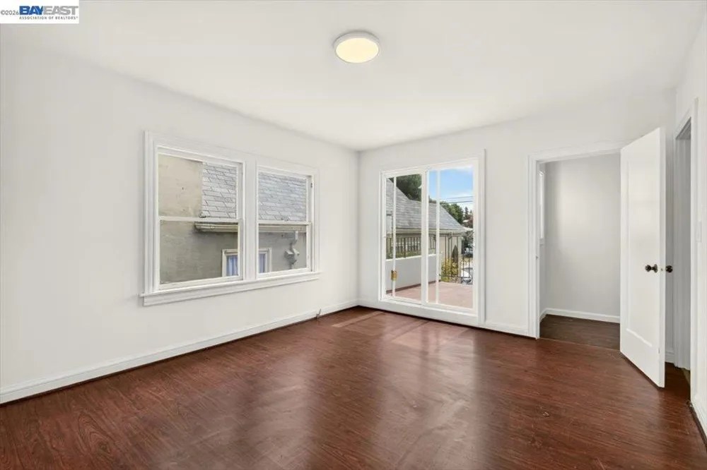 250 W Broadmoor Blvd San Leandro, CA 94577